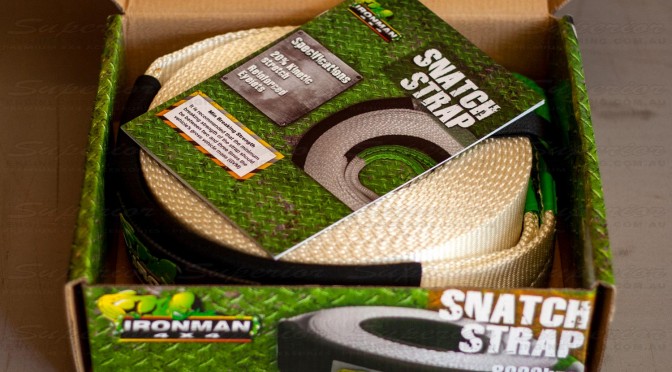 Instruction manual for the Ironman snatch strap in the top of the box after opening