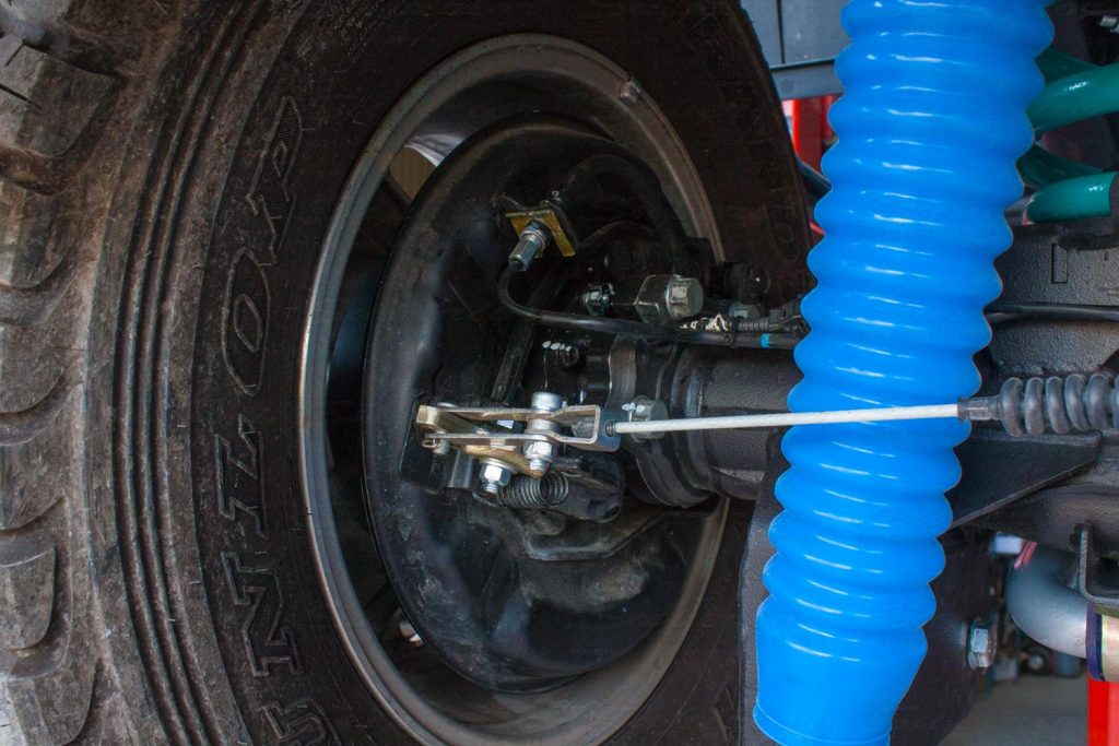 Closeup view of a fitted Multidrive Technology MDT Tru Tracker rear axle on a 79 Series Toyota Landcruiser